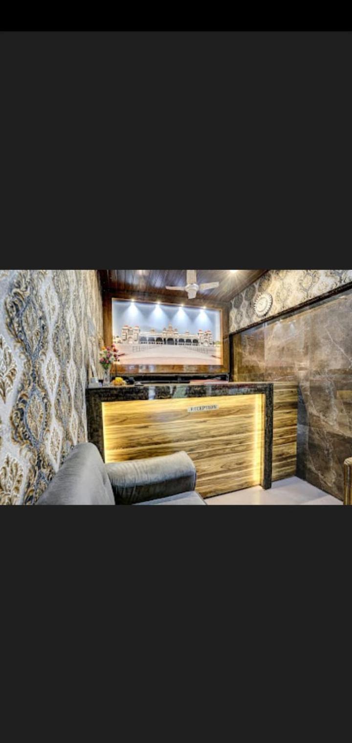Hotel Green Park Мумбай Екстериор снимка